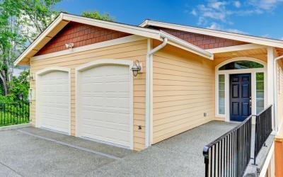 Warm Weather Garage Door Maintenance Tips