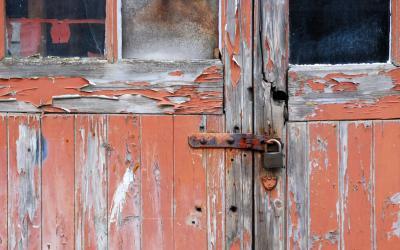 Should You Repair or Replace Your Old Garage Door?